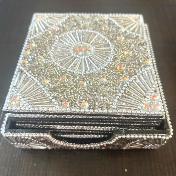 NWOT Set of 8 Silver Bedazzled Coasters in Matching Tray - Picture 11 of 15